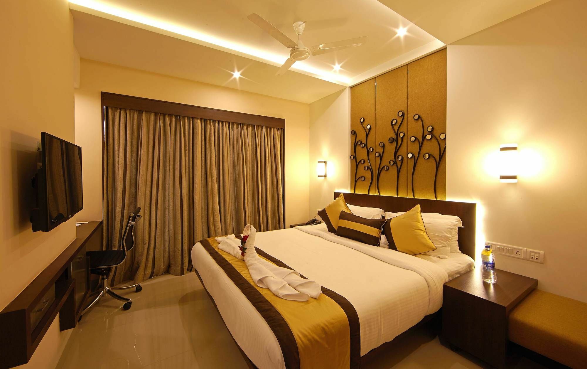 Golden Fruits Business Suites Chennai Dış mekan fotoğraf